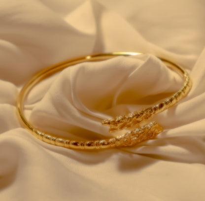 Brazalete Isis